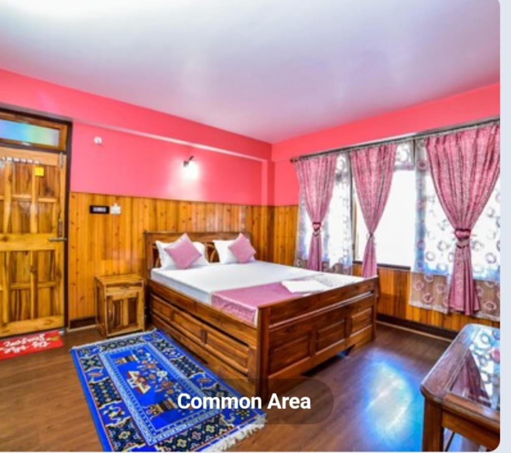 דרג'ילינג Tharbaling Homestay מראה חיצוני תמונה